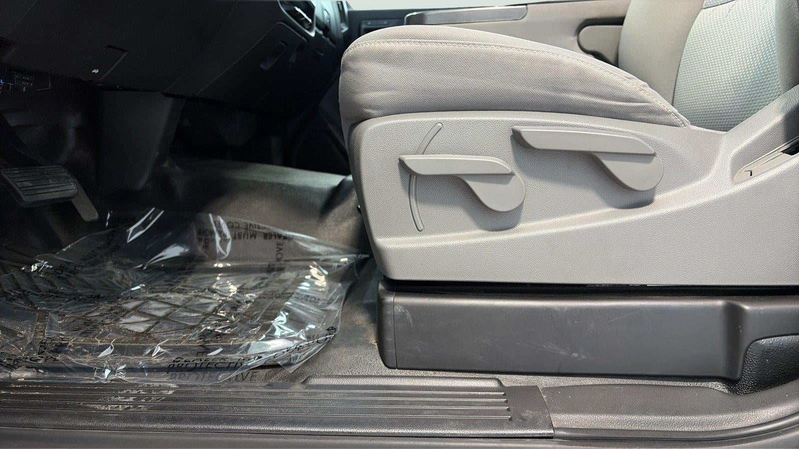 2014 GMC Sierra 1500 2WD Reg Cab 133.0"