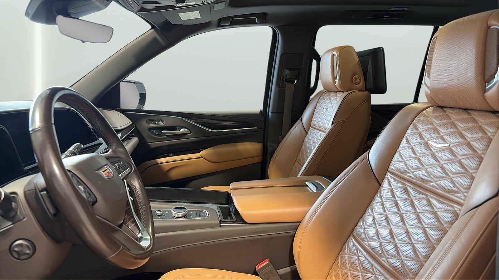 2021 Cadillac Escalade Esv Sport