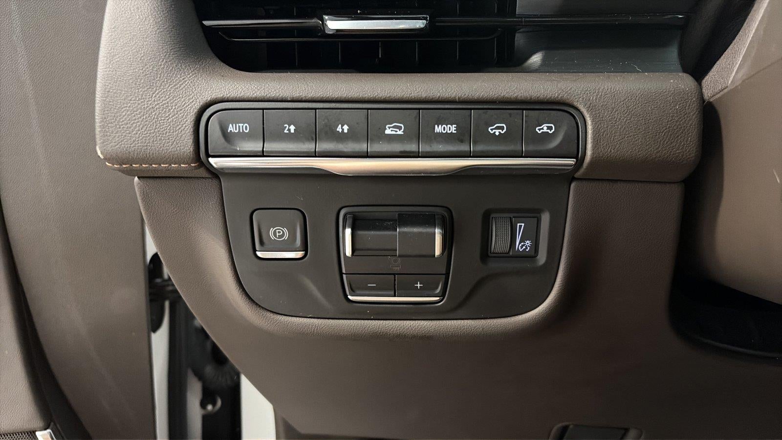 2021 Cadillac Escalade Esv Sport