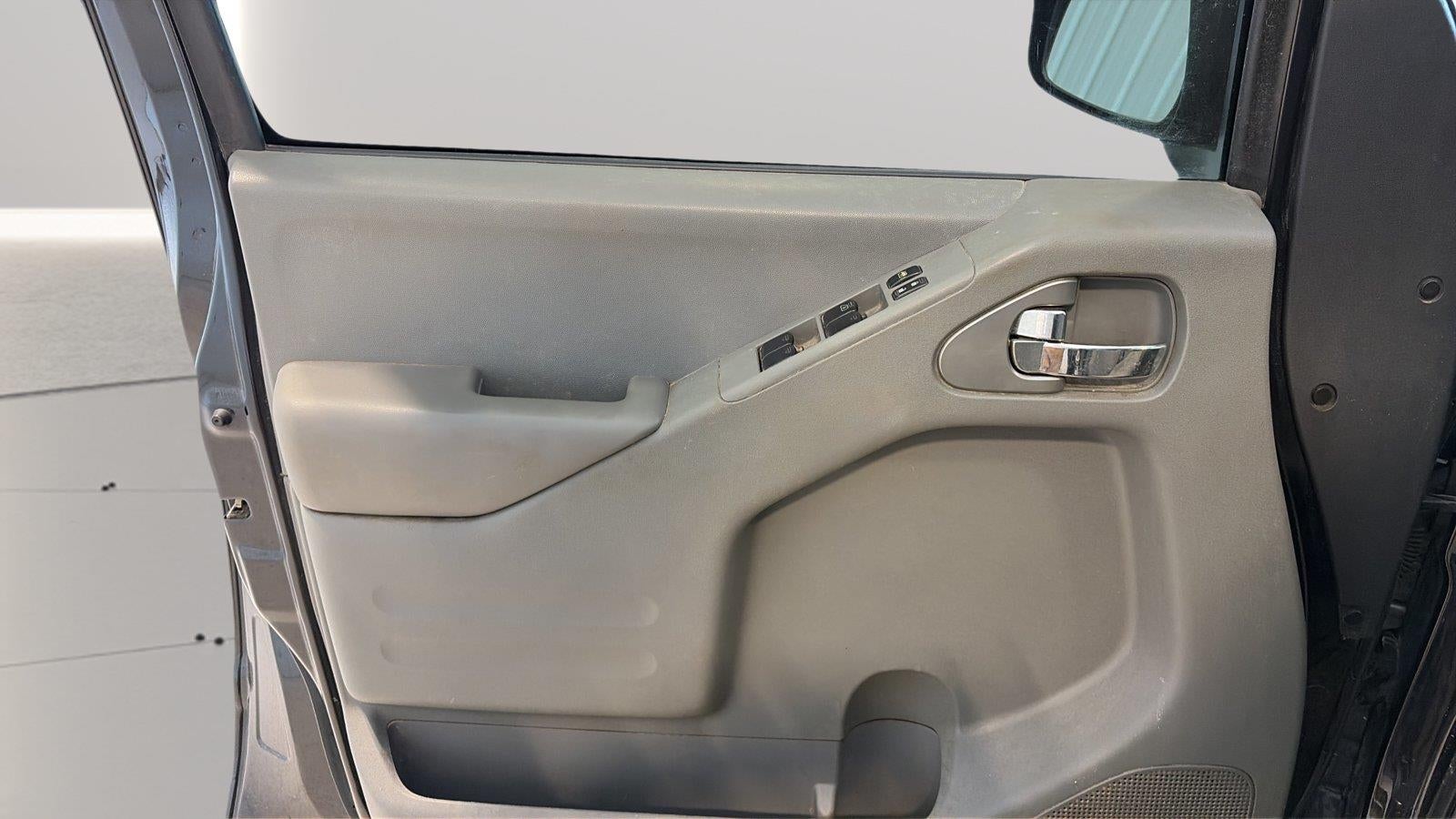 2021 Nissan Frontier SV