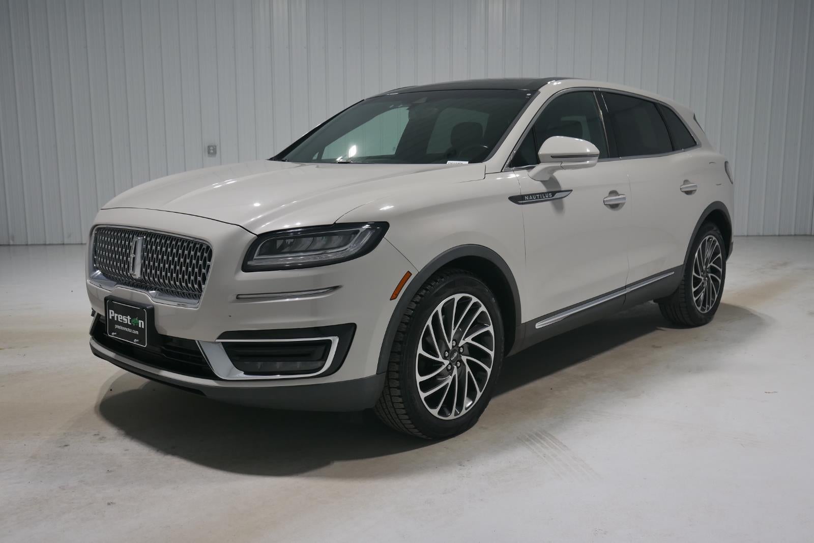 2019 Lincoln Nautilus Reserve