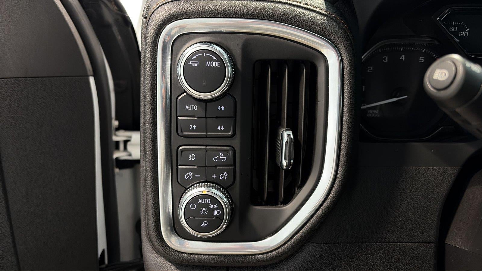 2022 GMC Sierra 1500 Limited AT4