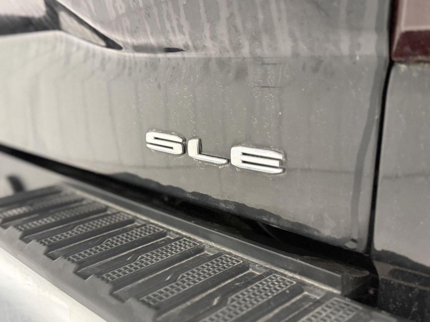 2020 GMC Sierra 1500 SLE