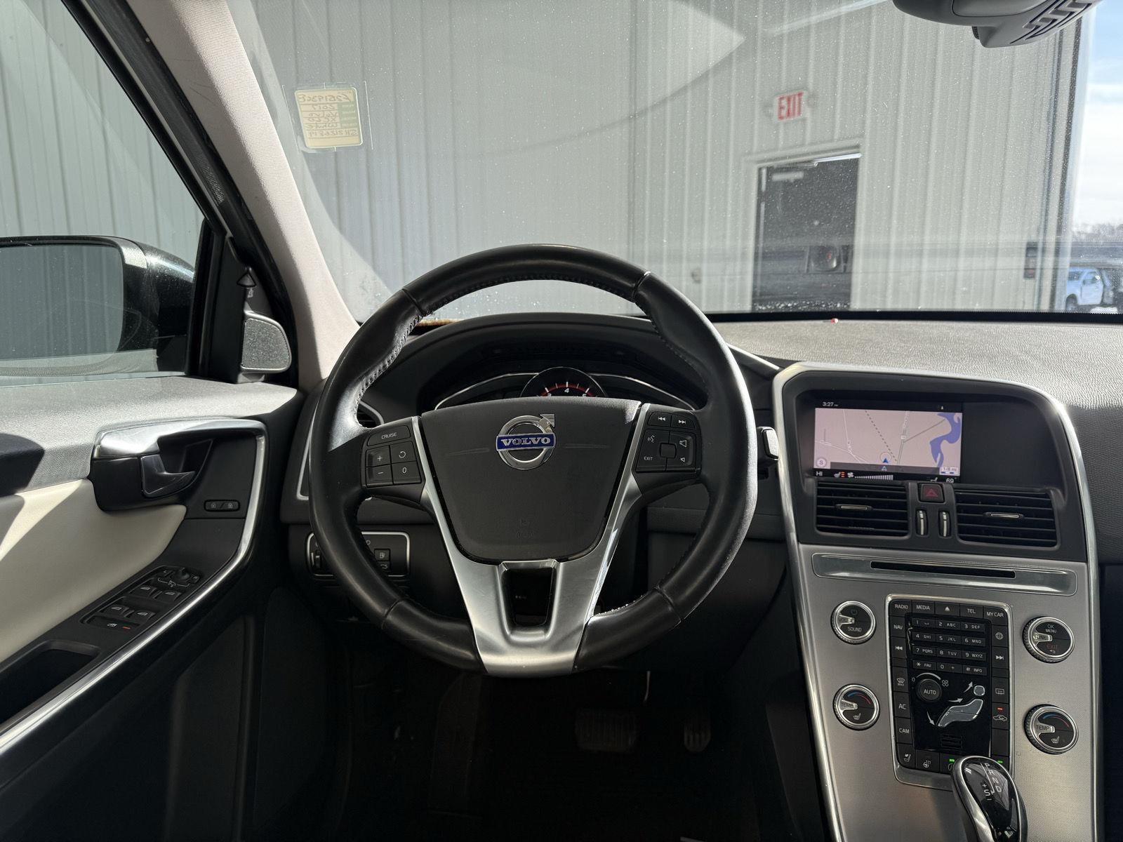 2023 Nissan Versa SV