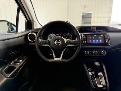2023 Nissan Versa SV