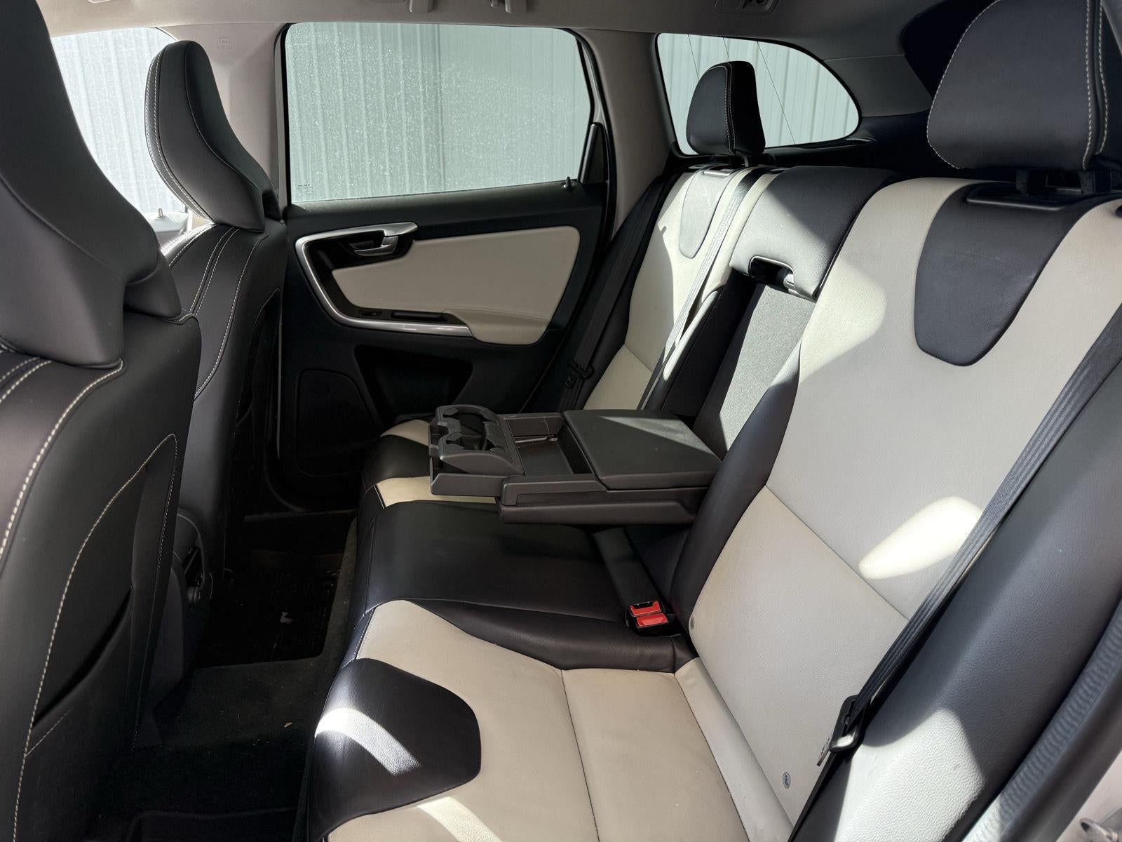 2023 Nissan Versa SV