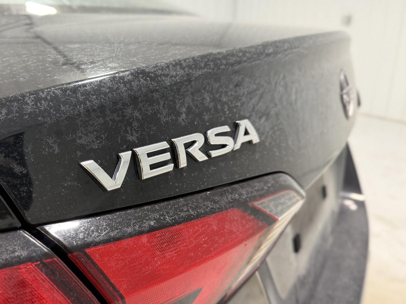 2023 Nissan Versa SV