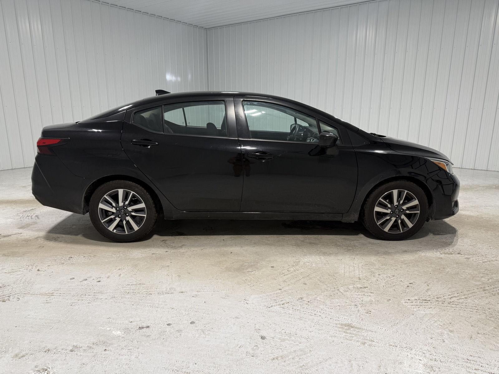 2023 Nissan Versa SV