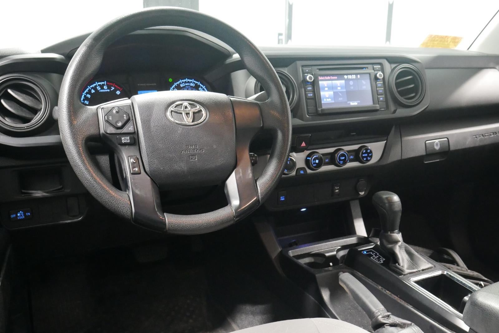 2017 Toyota Tacoma SR V6