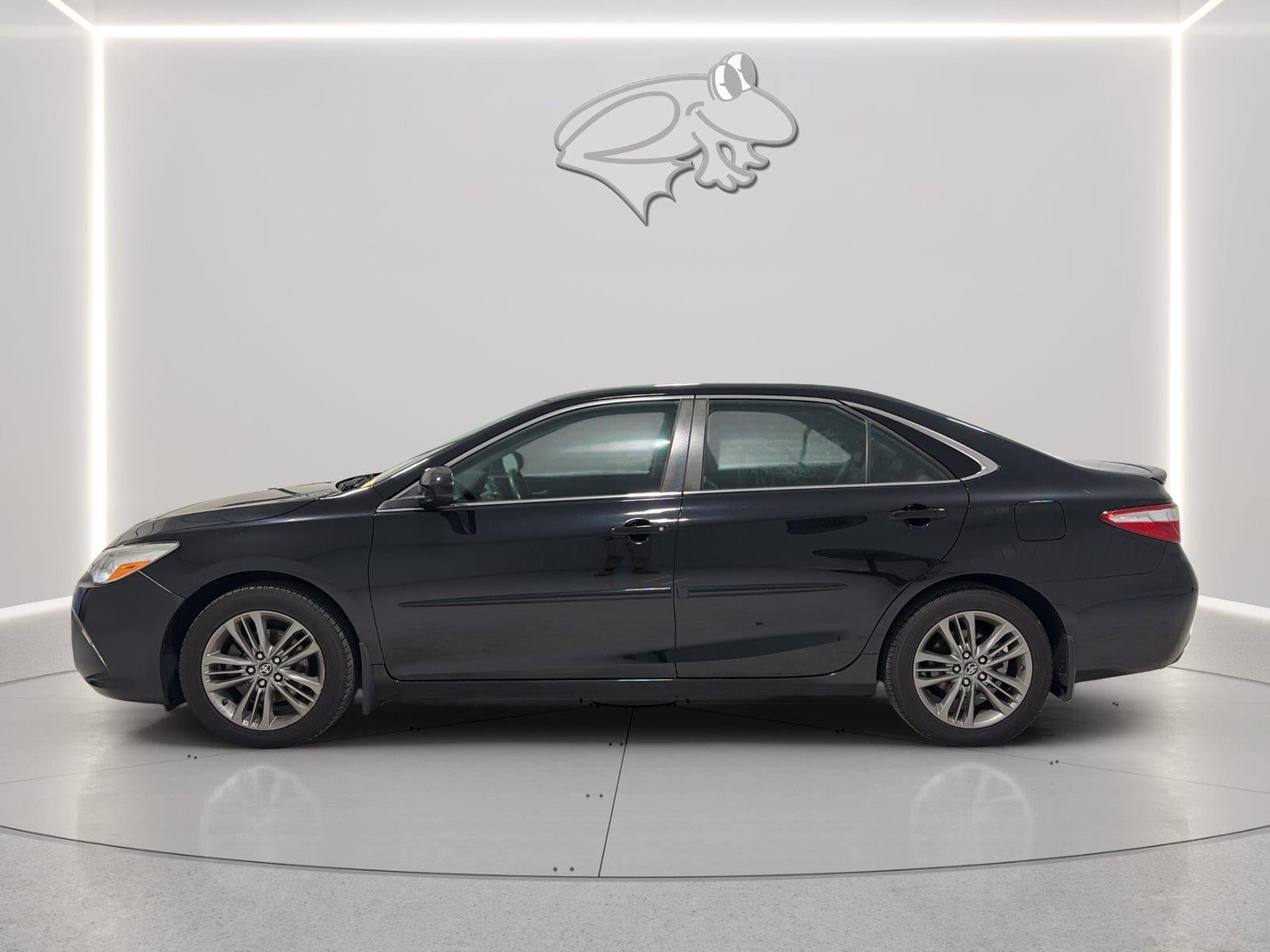 Used 2016 Toyota Camry Special Edition with VIN 4T1BF1FK8GU237131 for sale in Hurlock, MD
