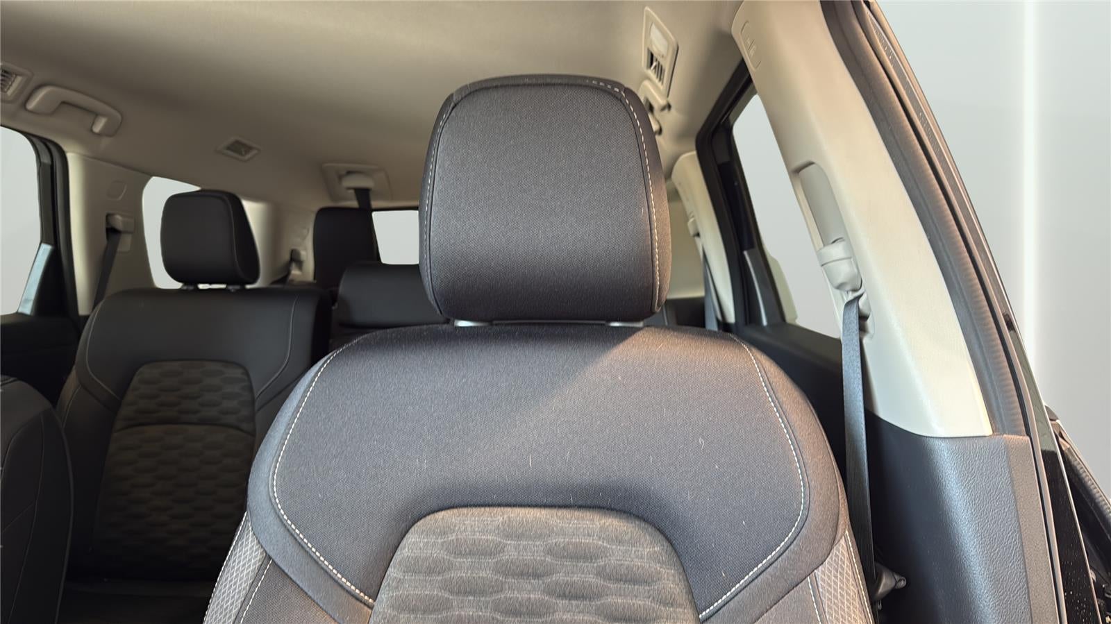 2024 Nissan Pathfinder S