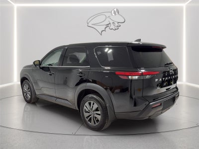 2024 Nissan Pathfinder S