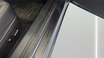 2023 Tesla Model 3 RWD