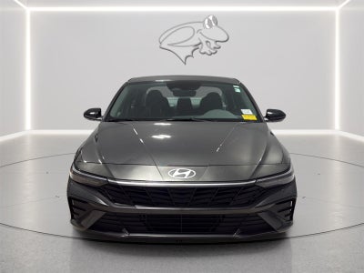 2025 Hyundai Elantra Hybrid SEL Sport