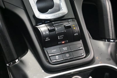 2017 Porsche Cayenne Turbo