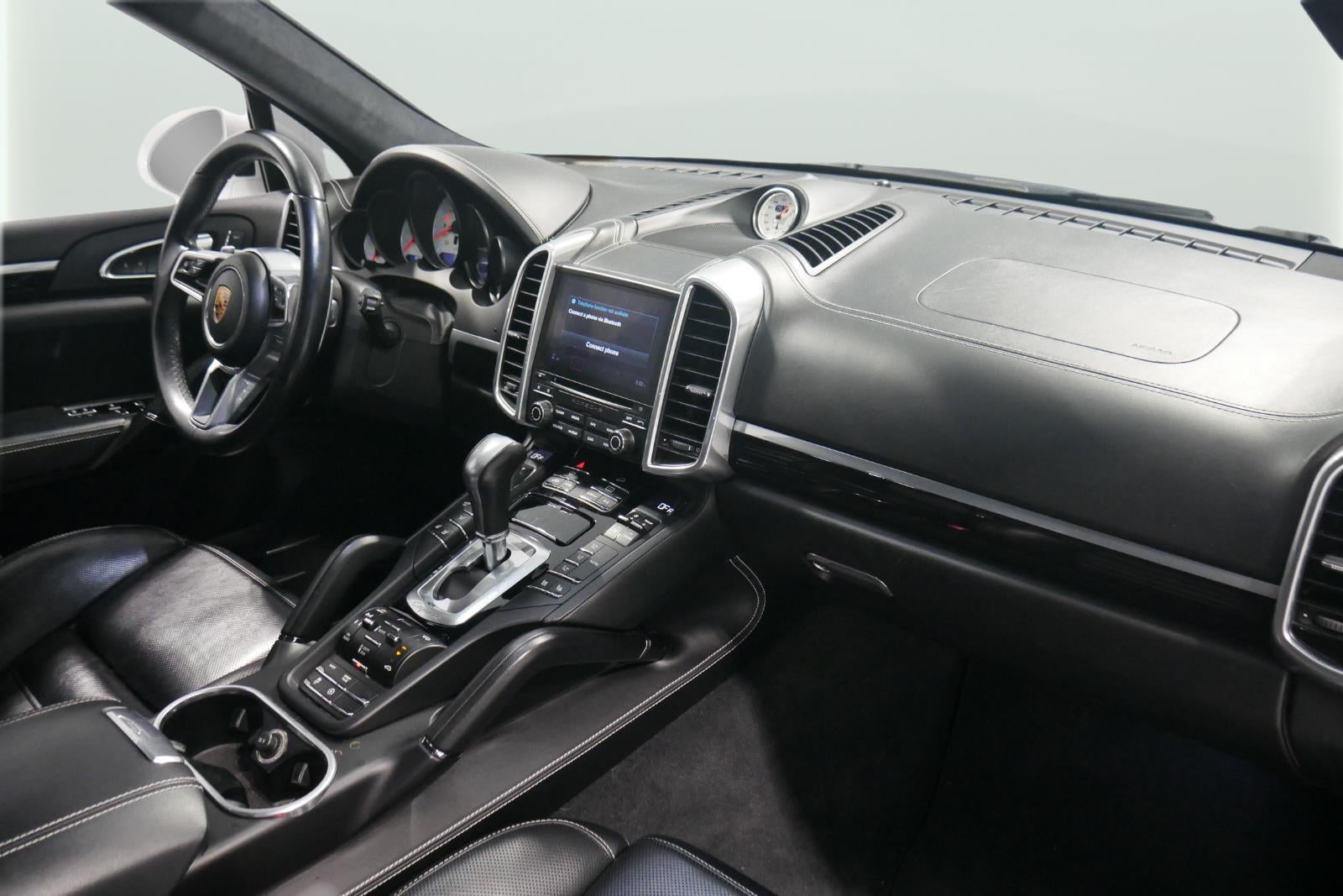 2017 Porsche Cayenne Turbo