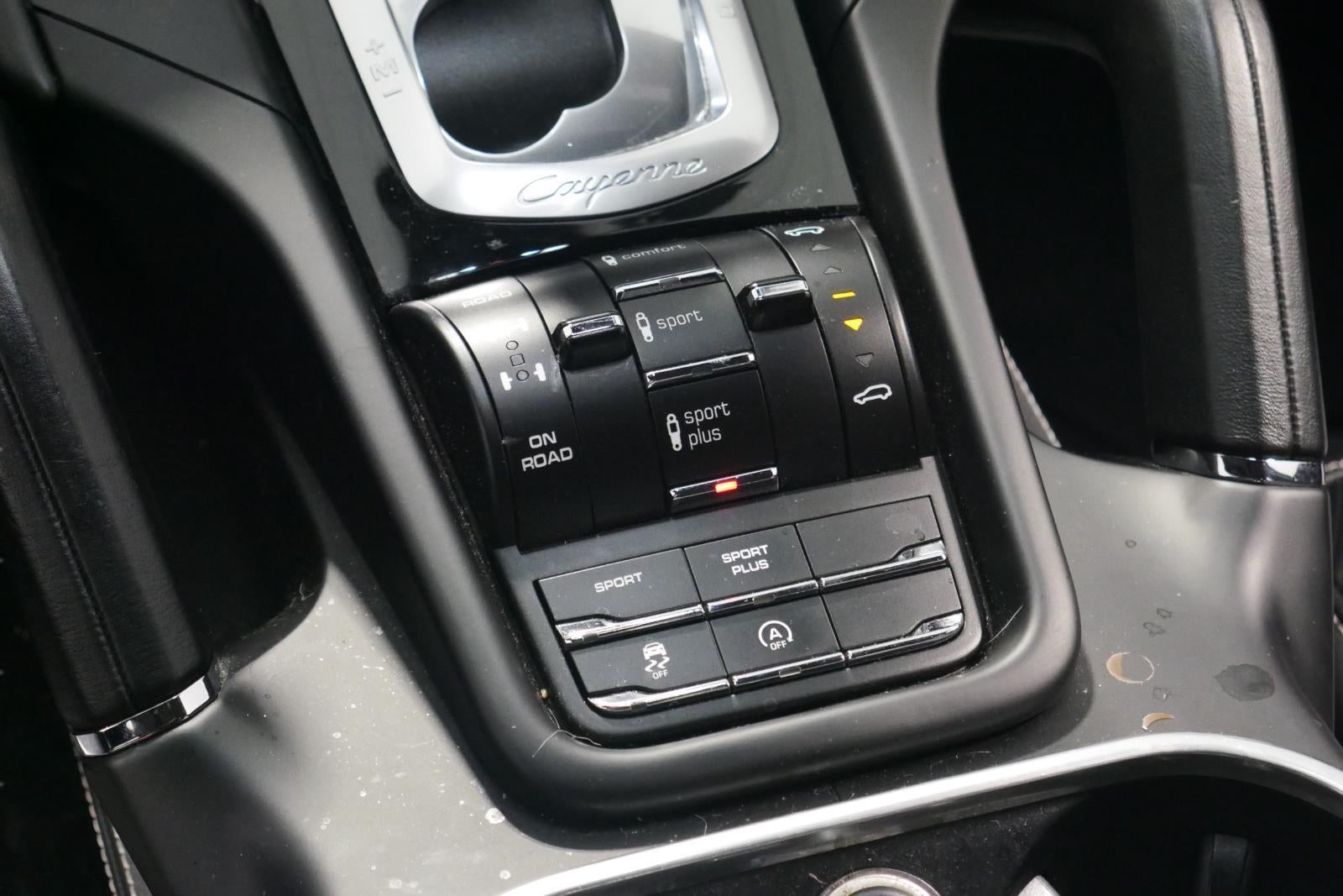 2017 Porsche Cayenne Turbo