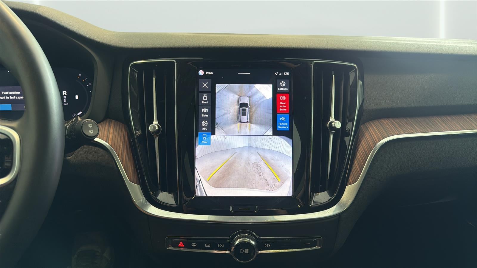 2025 Volvo V60 Cross Country Plus