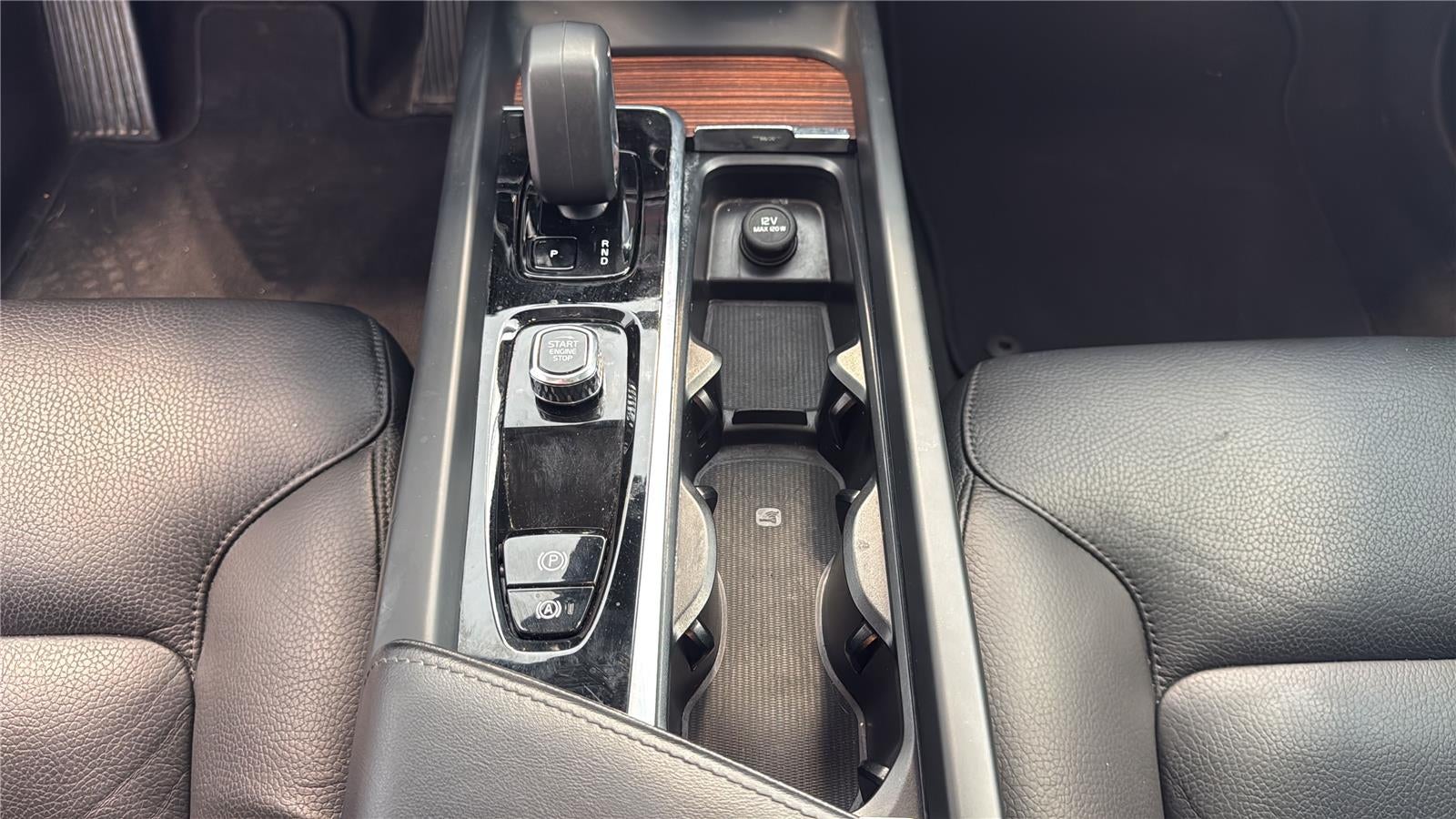 2025 Volvo V60 Cross Country Plus