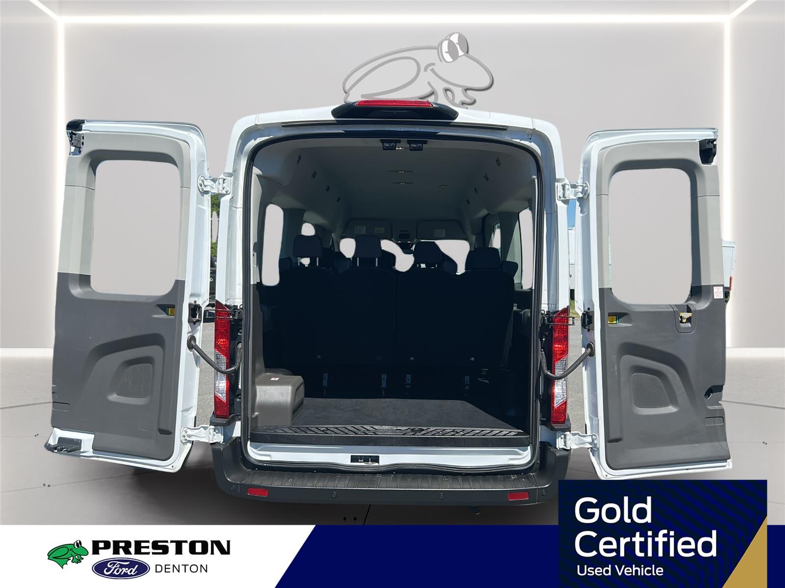 2023 Ford Transit 350 XLT