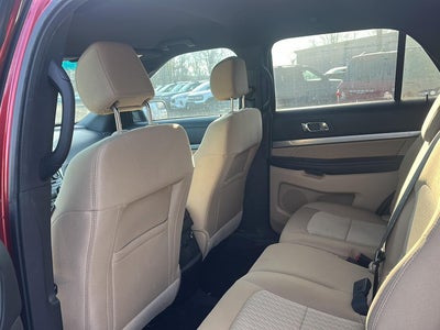 2017 Ford Explorer Base