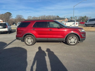 2017 Ford Explorer Base
