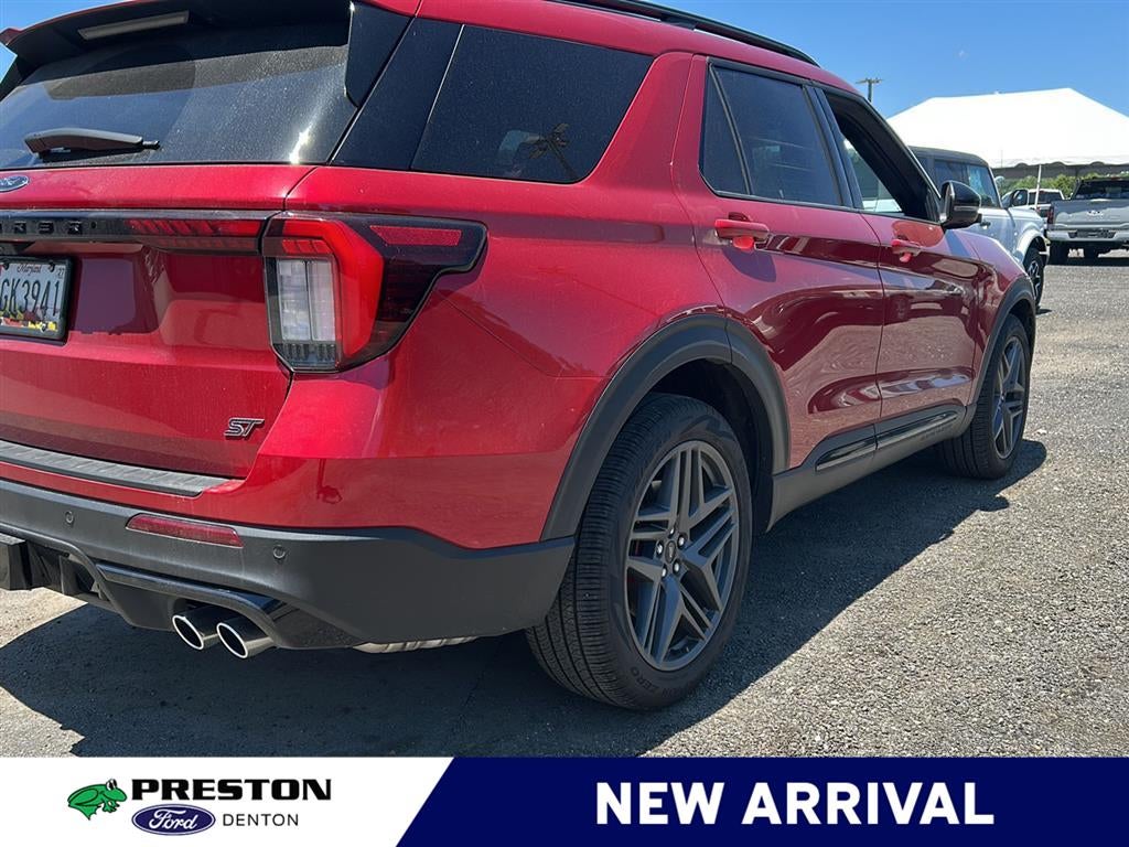 2025 Ford Explorer ST