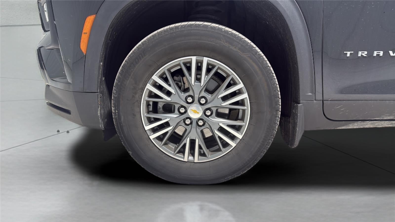 2024 Chevrolet Traverse FWD LS