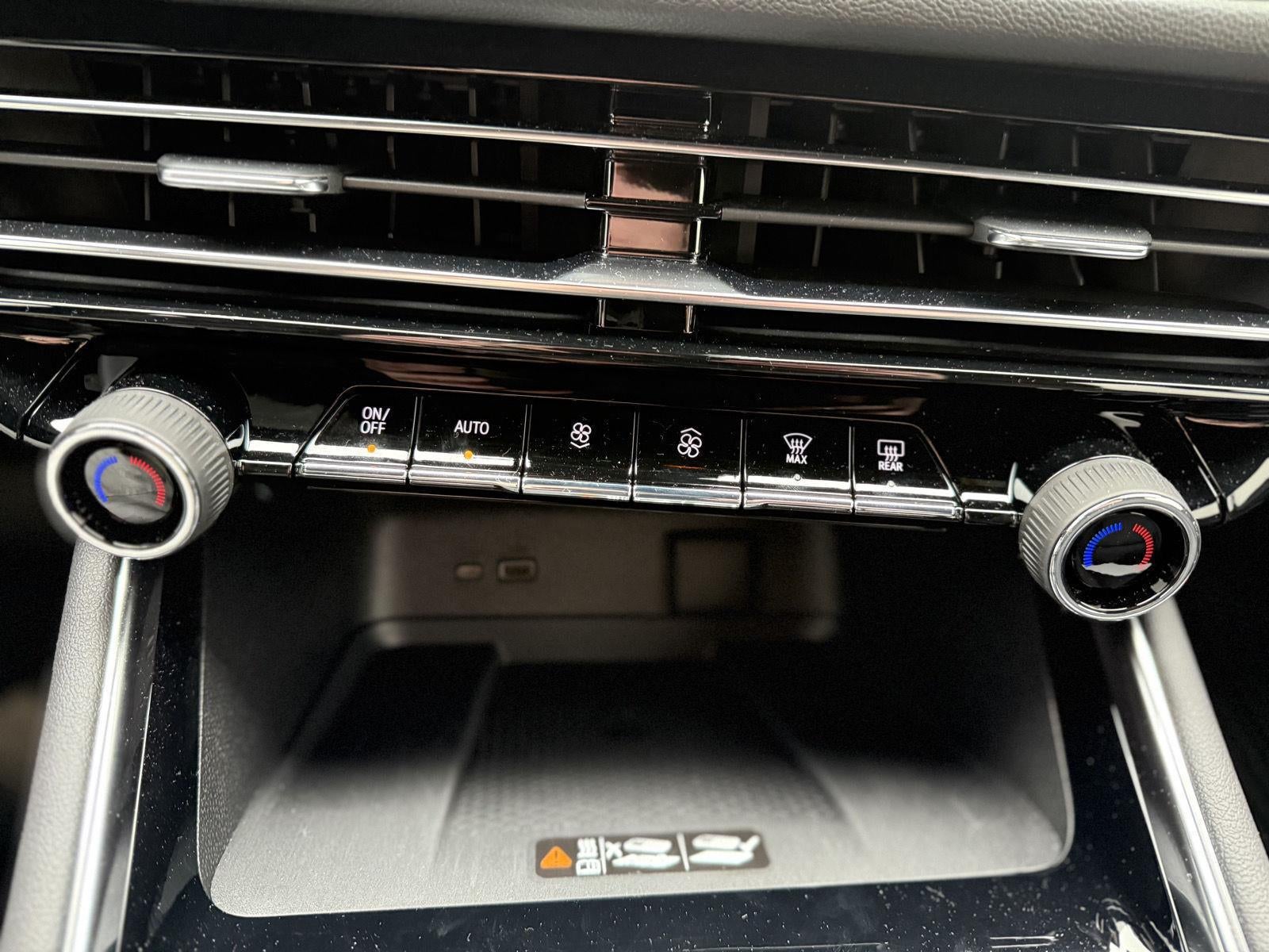 2025 Chevrolet Traverse FWD RS