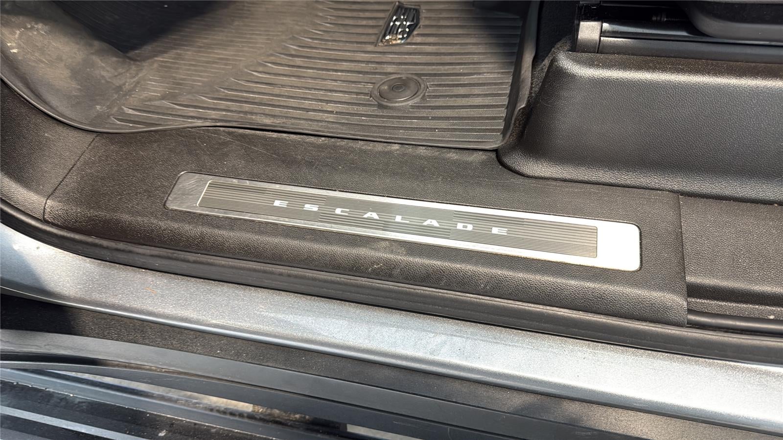 2021 Cadillac Escalade ESV Sport