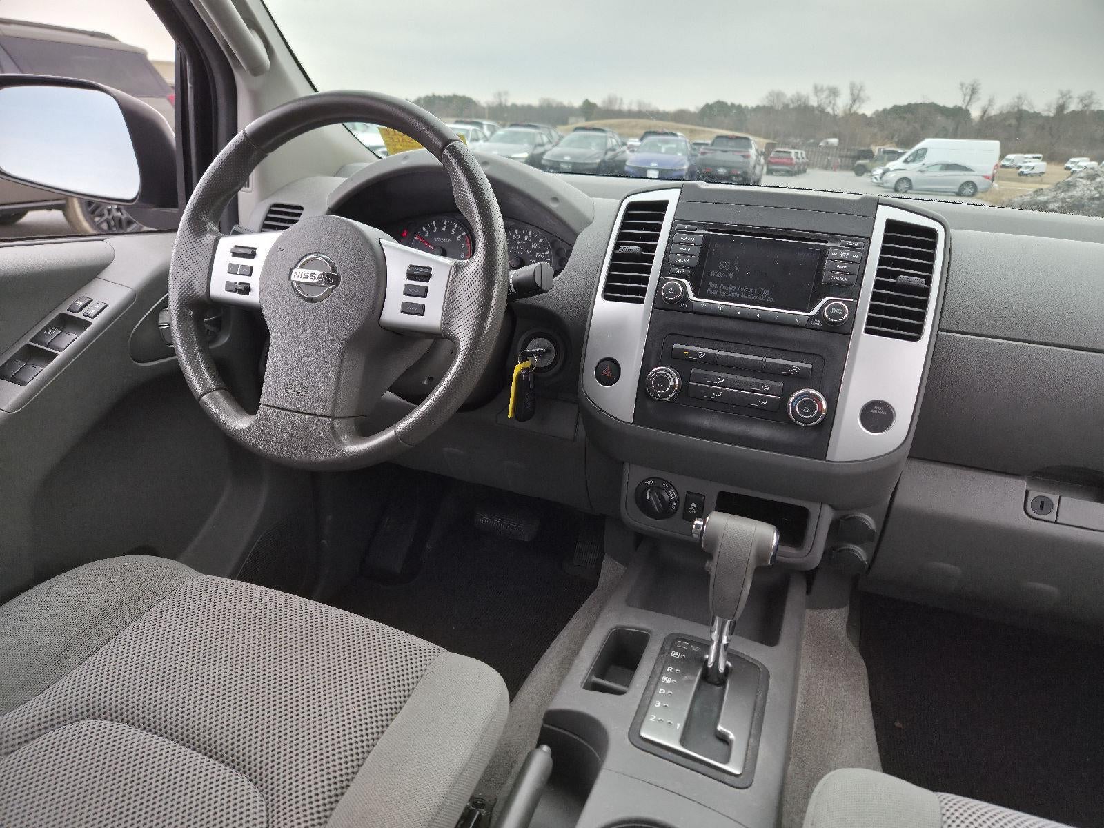 2016 Nissan Frontier SV