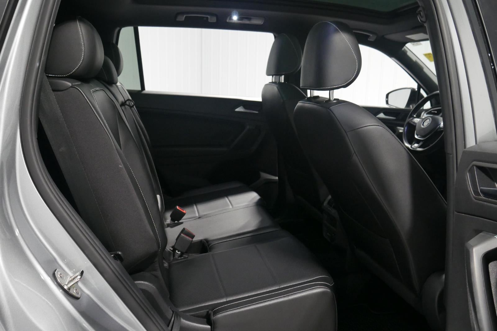 2021 Volkswagen Tiguan SE R-Line Black