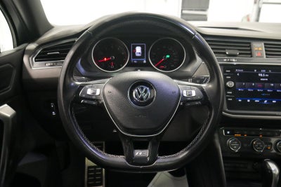 2021 Volkswagen Tiguan SE R-Line Black