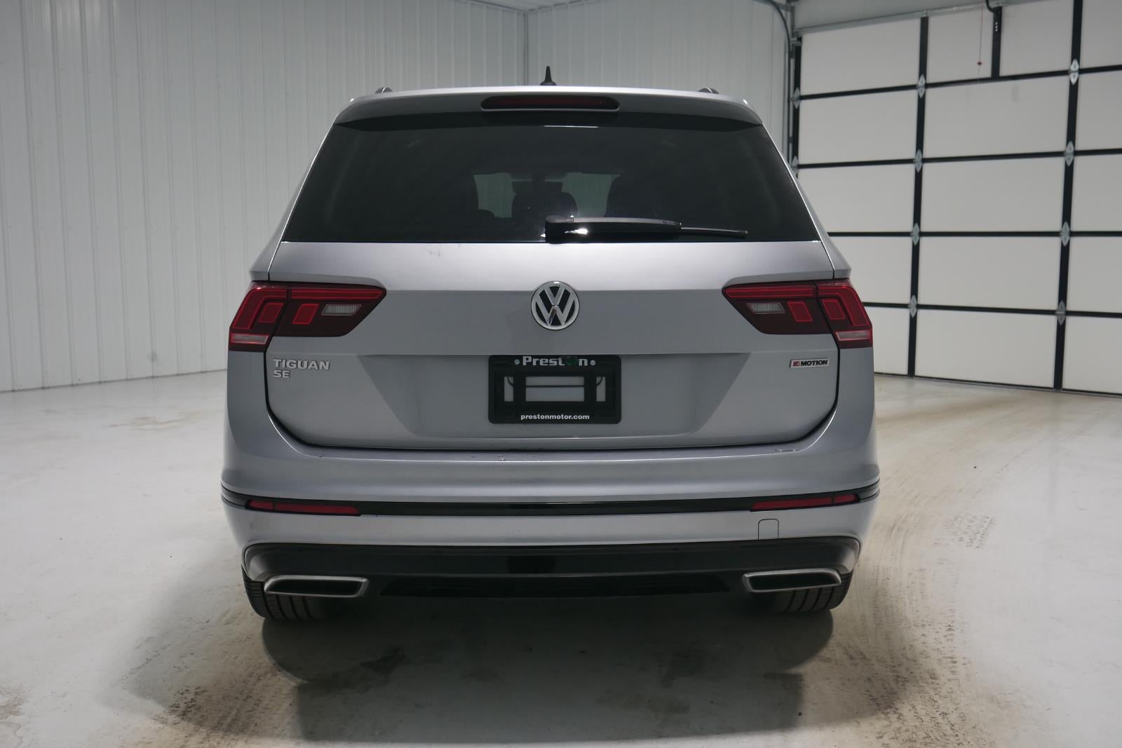 2021 Volkswagen Tiguan SE R-Line Black