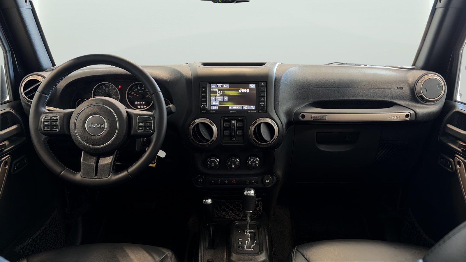 2016 Jeep Wrangler Unlimited 75th Anniversary Edition - Photo 11