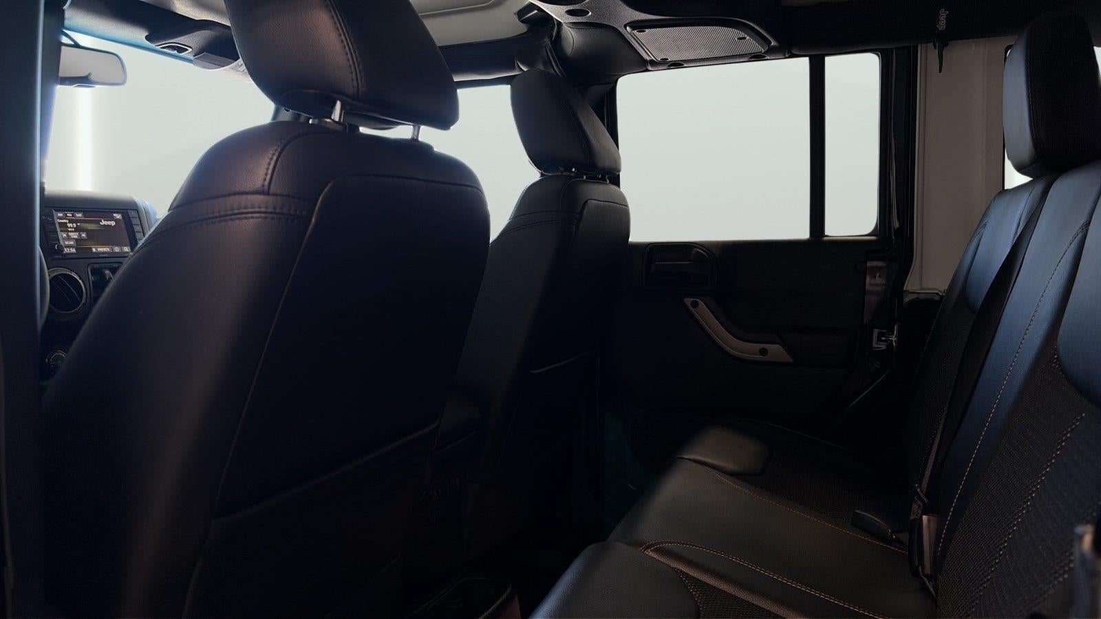 2016 Jeep Wrangler Unlimited 75th Anniversary Edition - Photo 17