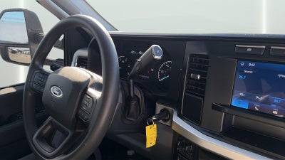 2024 Ford Super Duty F-550 DRW XL