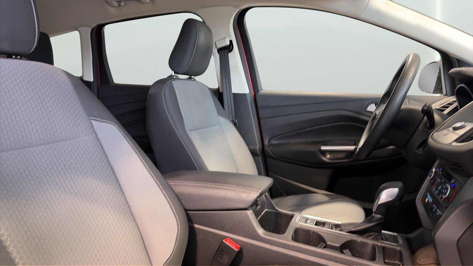 2019 Ford Escape SE - Photo 14