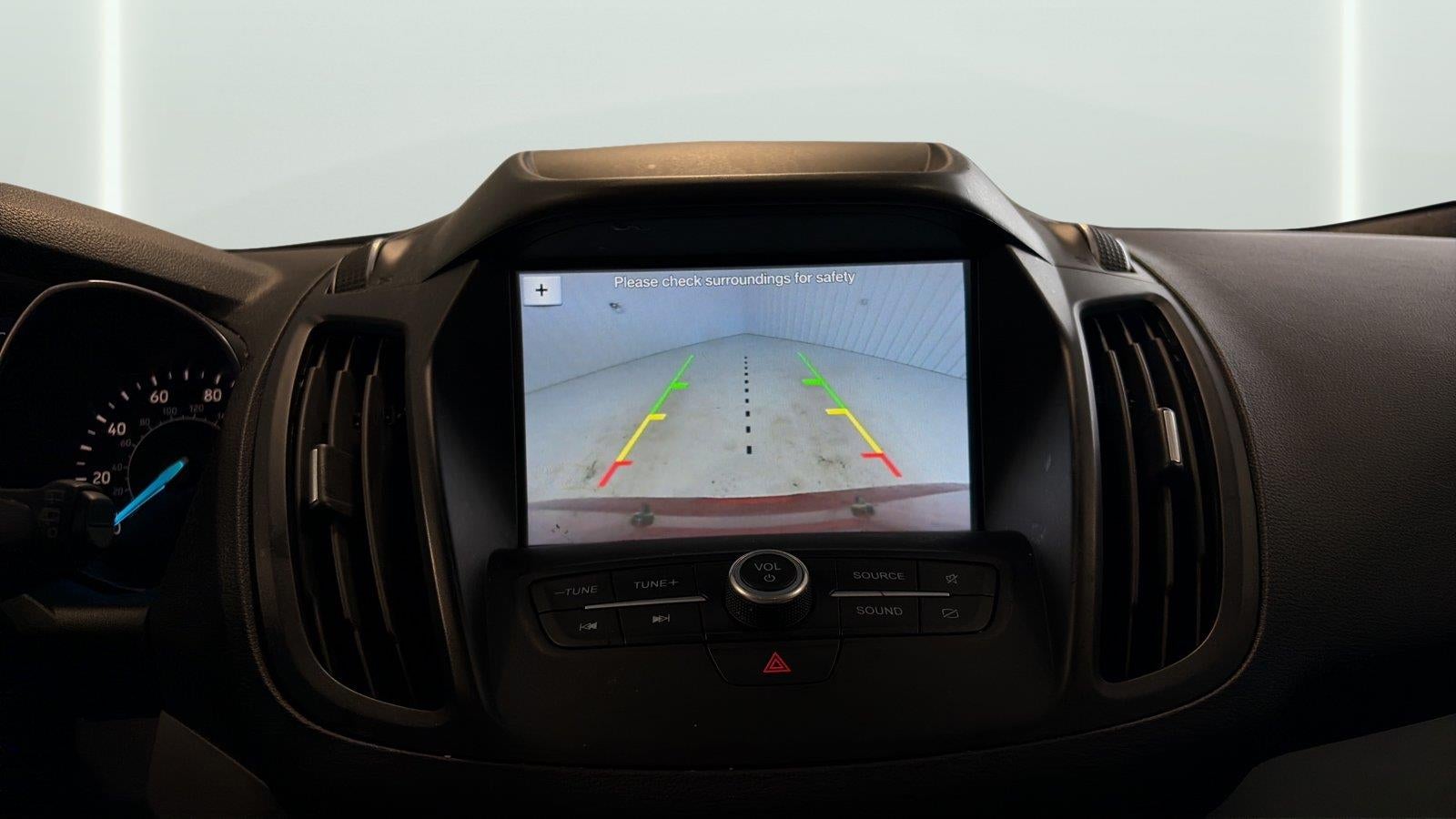 2019 Ford Escape SE - Photo 19