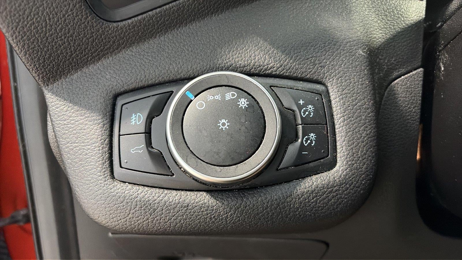 2019 Ford Escape SE - Photo 20