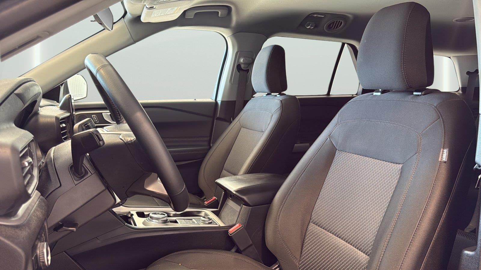 2023 Ford Explorer XLT - Photo 10