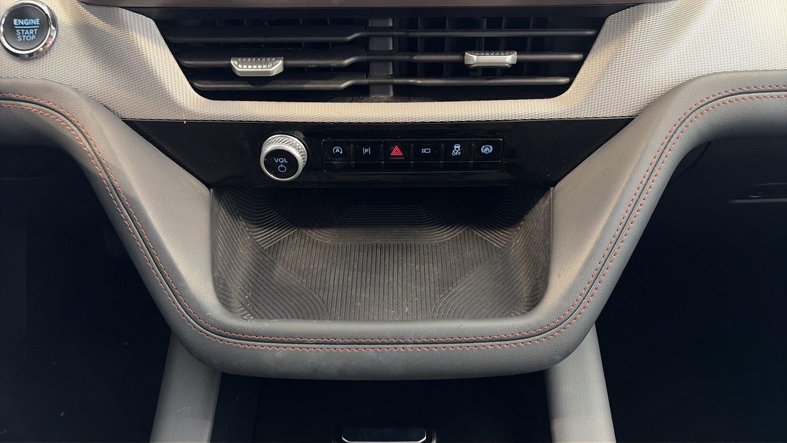 2025 Ford Explorer Active - Photo 27