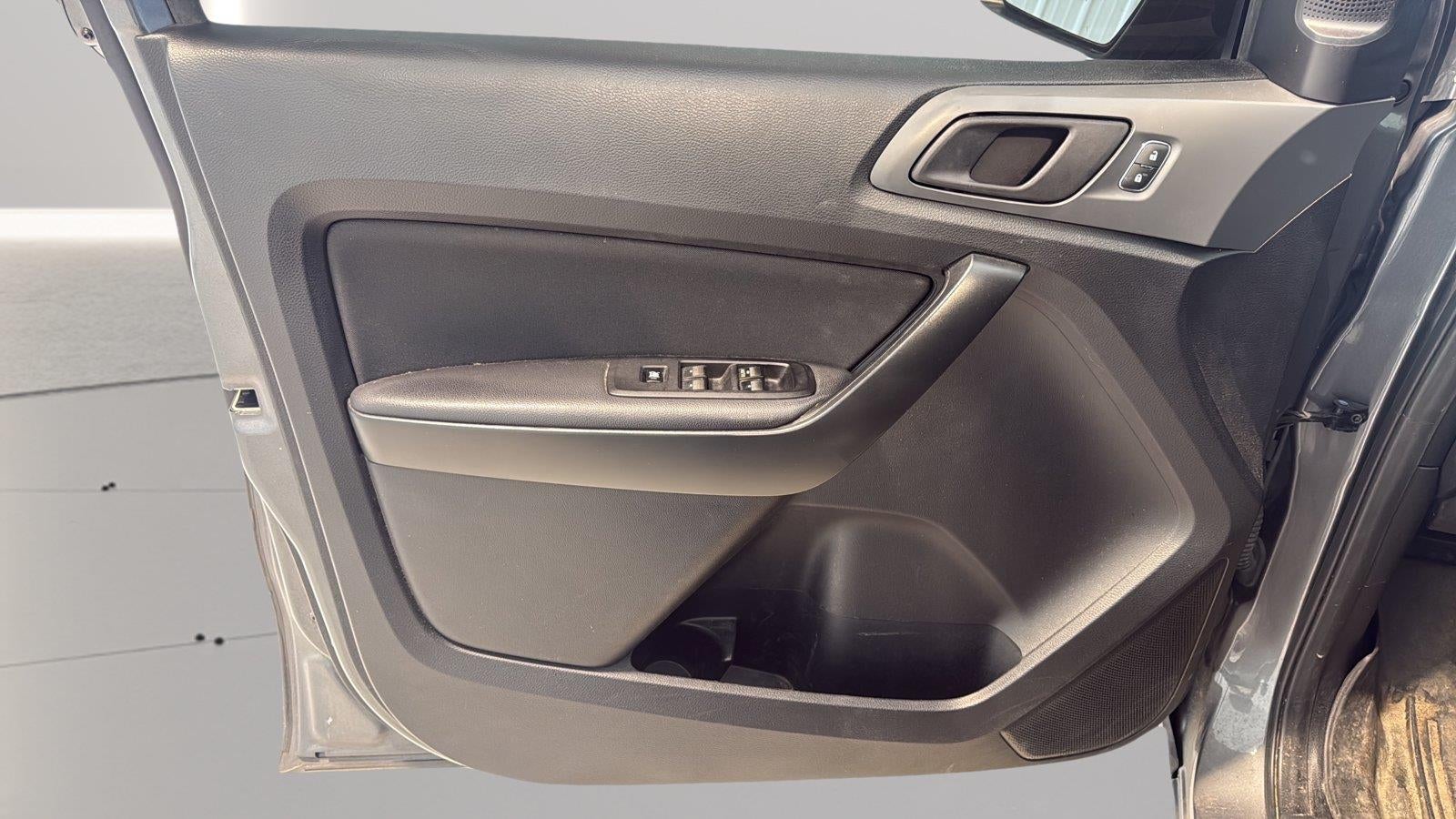 2022 Ford Ranger XL - Photo 26