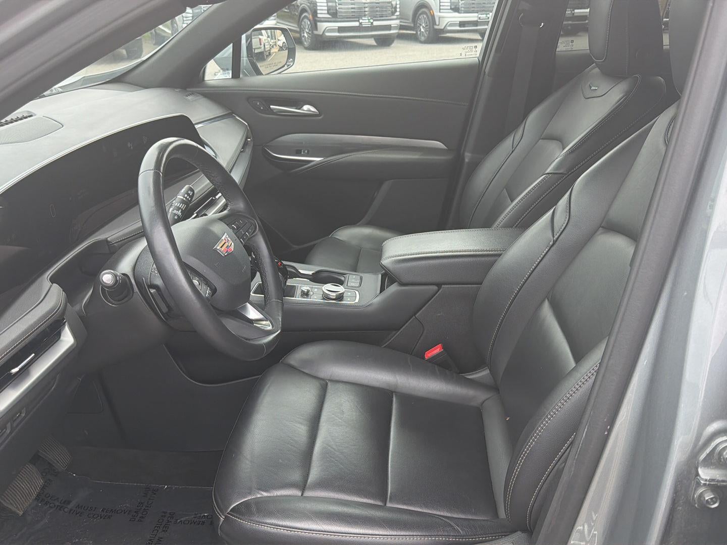 2024 Cadillac XT4 AWD Premium Luxury