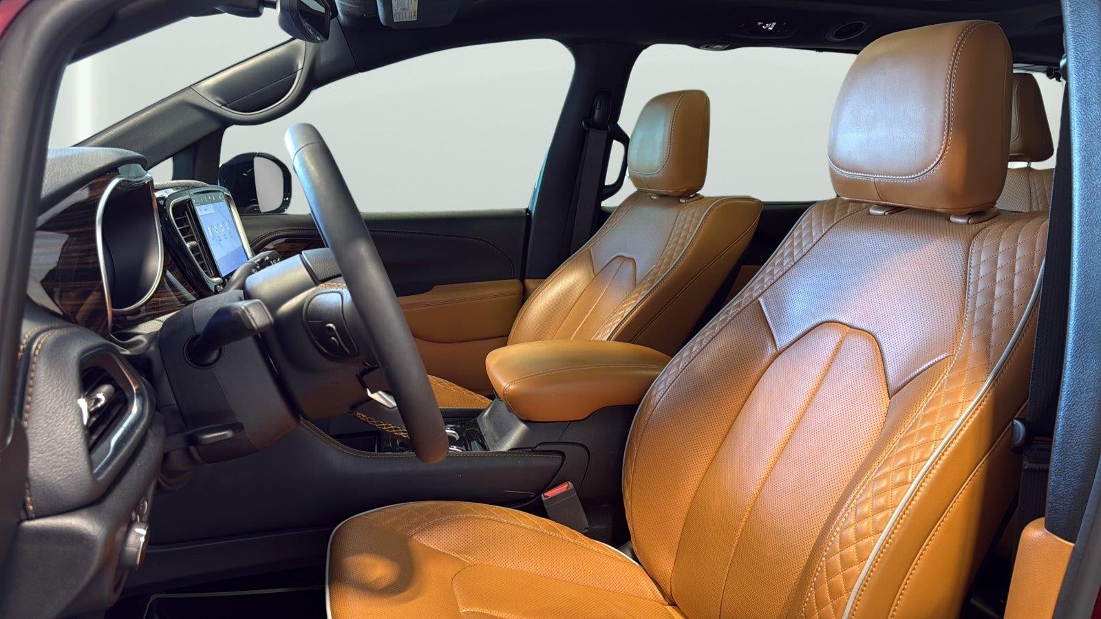 2023 Chrysler Pacifica Hybrid Pinnacle