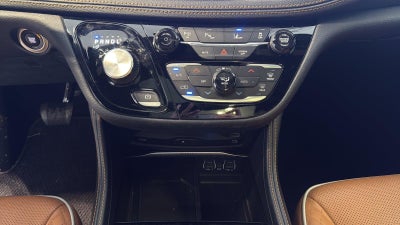 2023 Chrysler Pacifica Hybrid Pinnacle