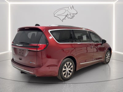 2023 Chrysler Pacifica Hybrid Pinnacle