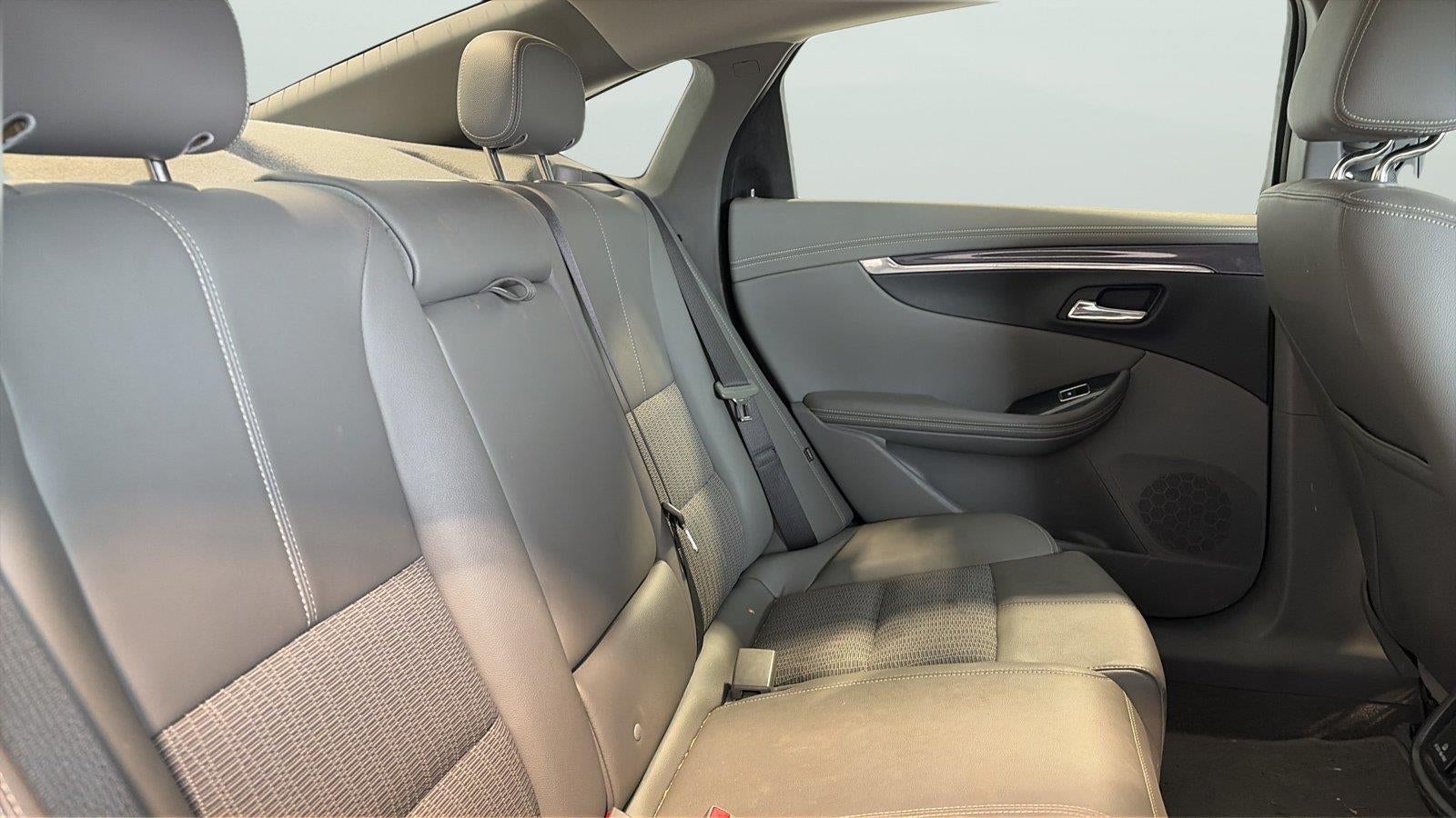 2019 Chevrolet Impala 1LT - Photo 15