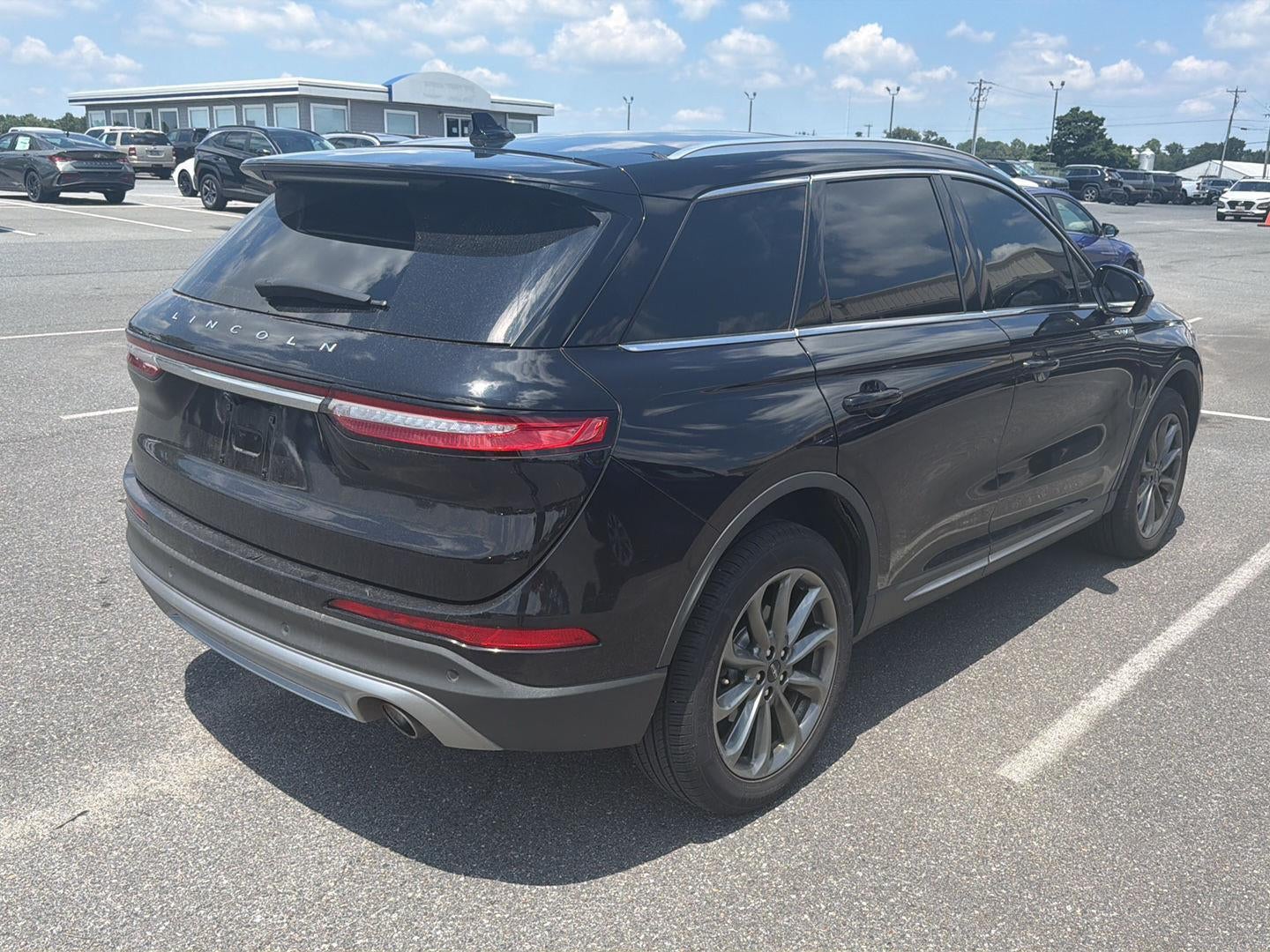 2022 Lincoln Corsair Standard