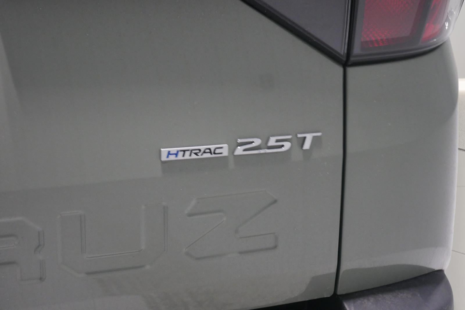 2023 Hyundai Santa Cruz SEL Premium